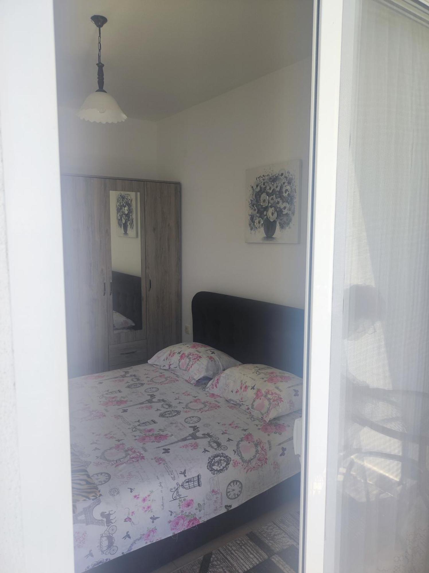 Tahiri Bellevue Apartments ウルツィニ エクステリア 写真